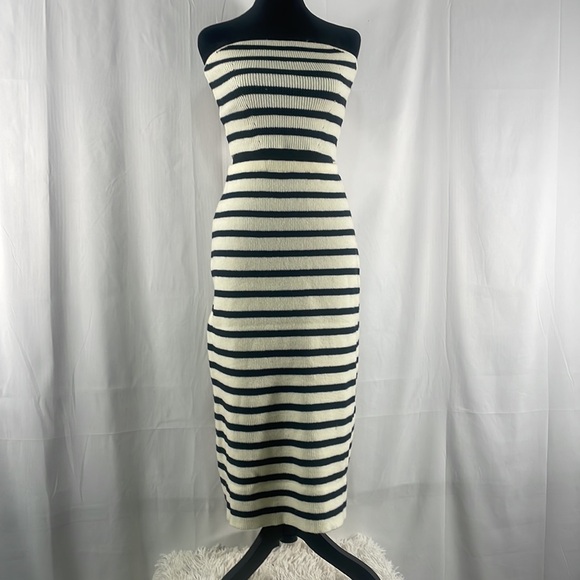 Strapless 2 piece sweater dress, skirt,tube top, black,white,stripped, Large,New - Picture 6 of 6